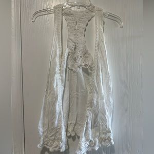 Charlotte Russe women’s white open front tunic/cardigan size S - great condition